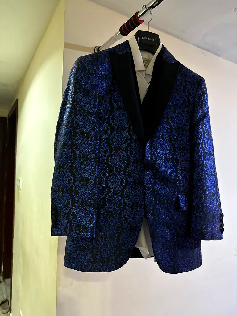 Elegant Blue Satin Mens Suit Jacket - Perfect for Parties!