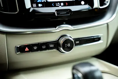 Volvo XC60 T5 Momentum, миниатюра 10