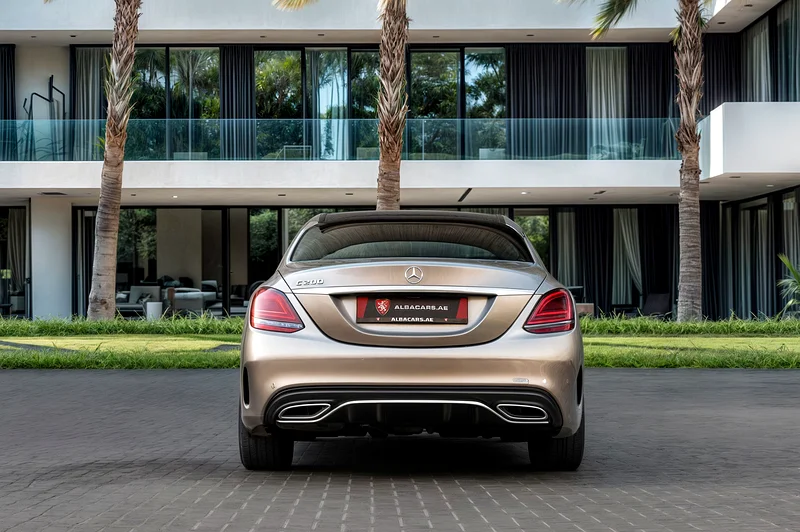 2,742 مساءً | C200 | دفعة مقدمة 0% | طقم AMG | ضمان مرسيدس وخدمة!63176168151043114