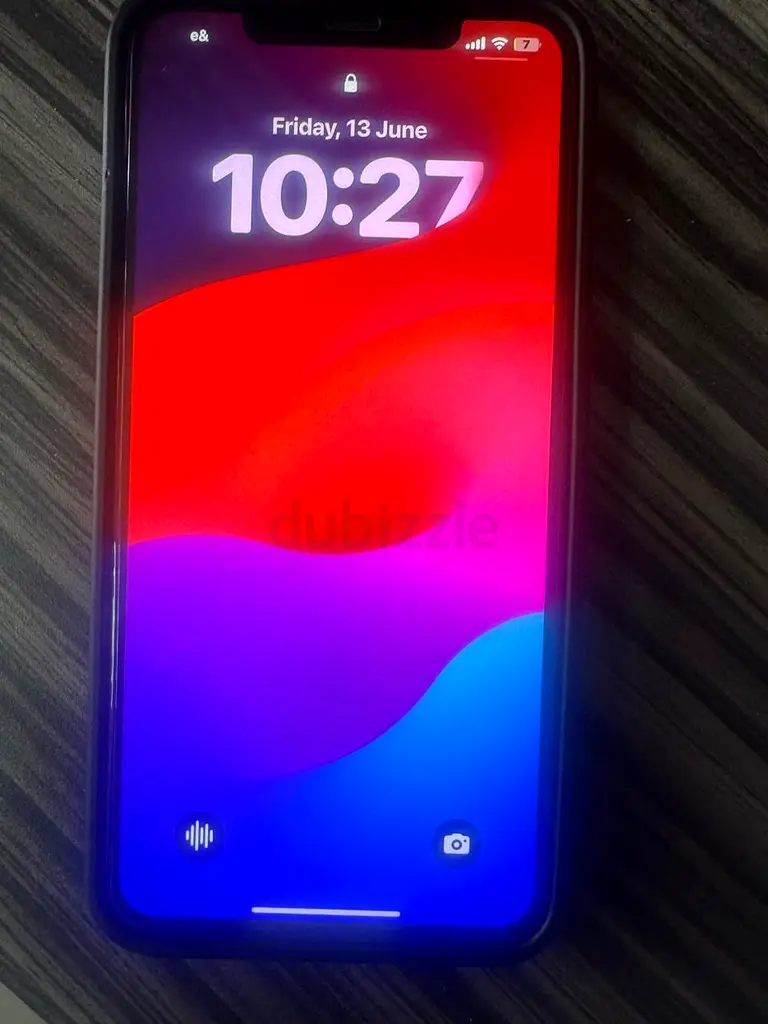 آيفون XS ماكس + غطاء للبيع