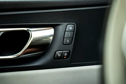 Volvo XC60 T5 Momentum, миниатюра 15