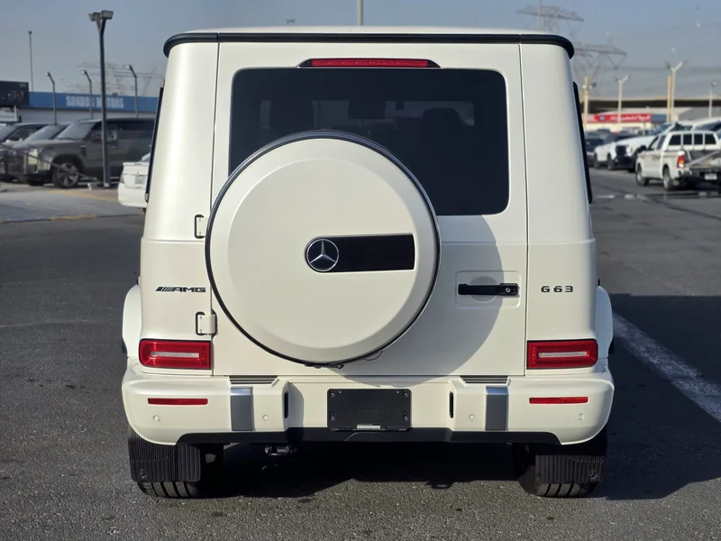 G 63 AMG - 2019 - 17000 Km Only - RED INTERIOR - CLEAN TITLE - JAPAN SPECS62932675185539114