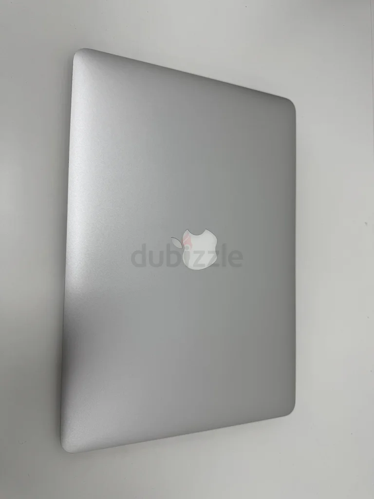 Apple MacBook Air رفيع شبه جديد628638255226891126