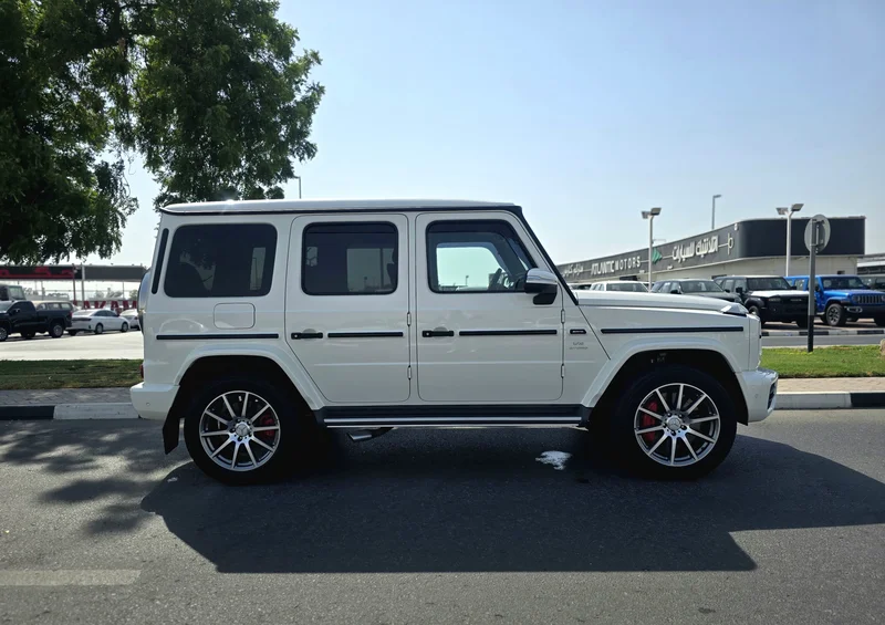 G 63 AMG - 2019 - 15000 Km Only - Like a brand New car - Clean Title - Japan Specs62931645660673114