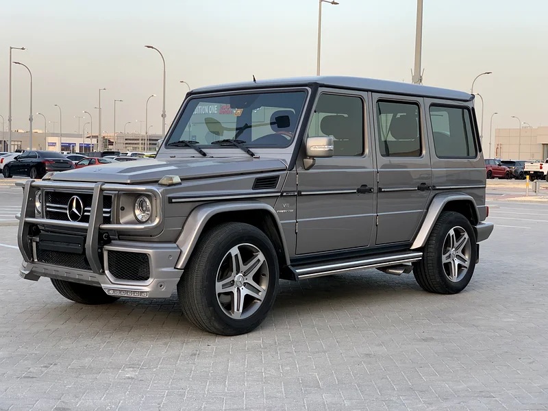For sale, G55 model, Gulf version, 2009 model, full agency paint, subject to inspection with no accidents or repaints.  
Agency checks, first agency.63163859852930113