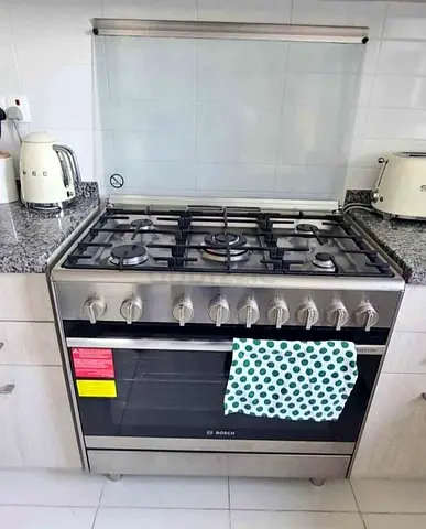 Bosch New Model 5 Burner Gas Cooker 90x60cm Made in Italy
