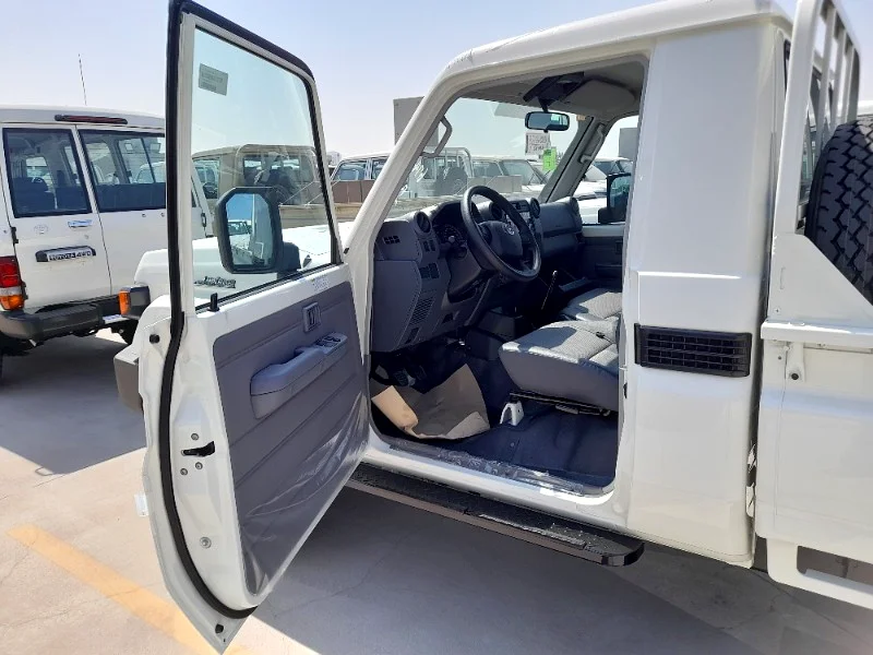 LAND CRUISER LC79 SC 4.2L DIESEL 202563165692227073114