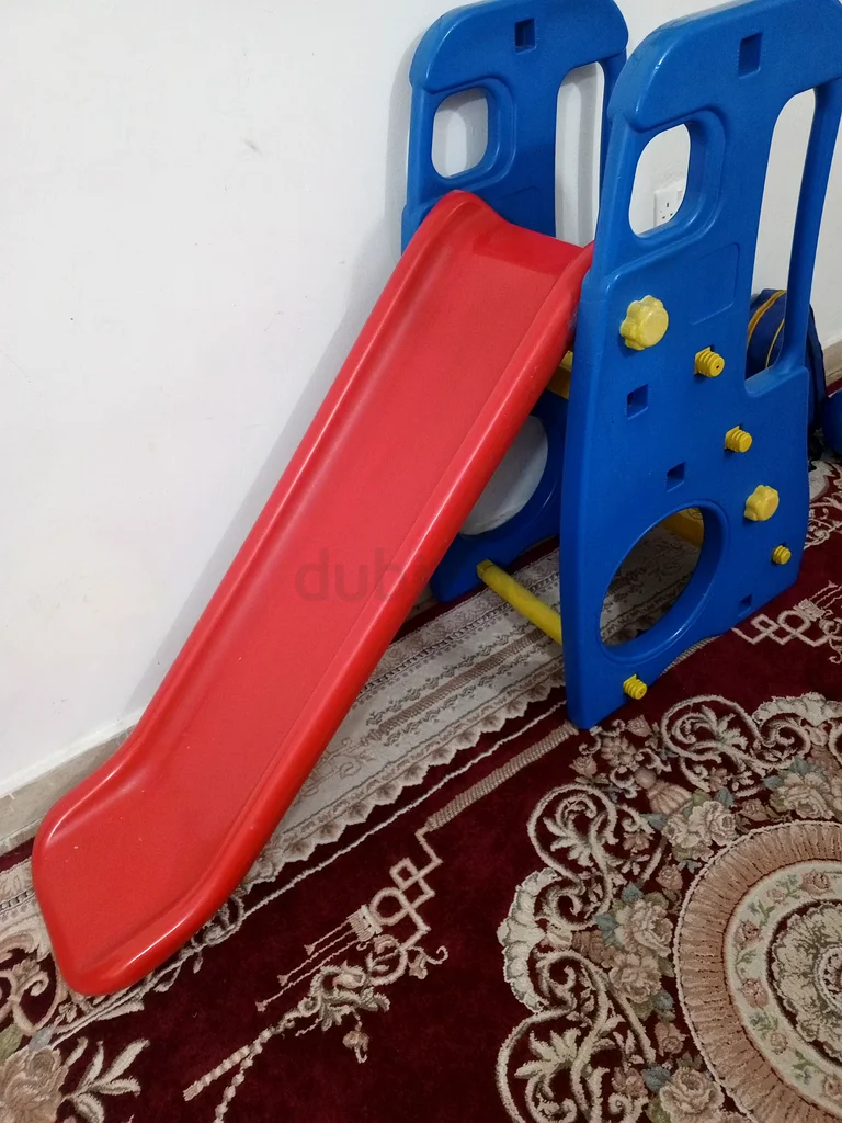 شريحة ممتعة وملونة للأطفال - مثالية للعب في الهواء الطلق!63226273813633113