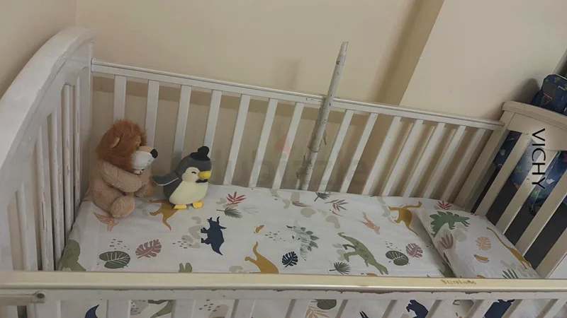 Baby Cot Crib دوبيزل
