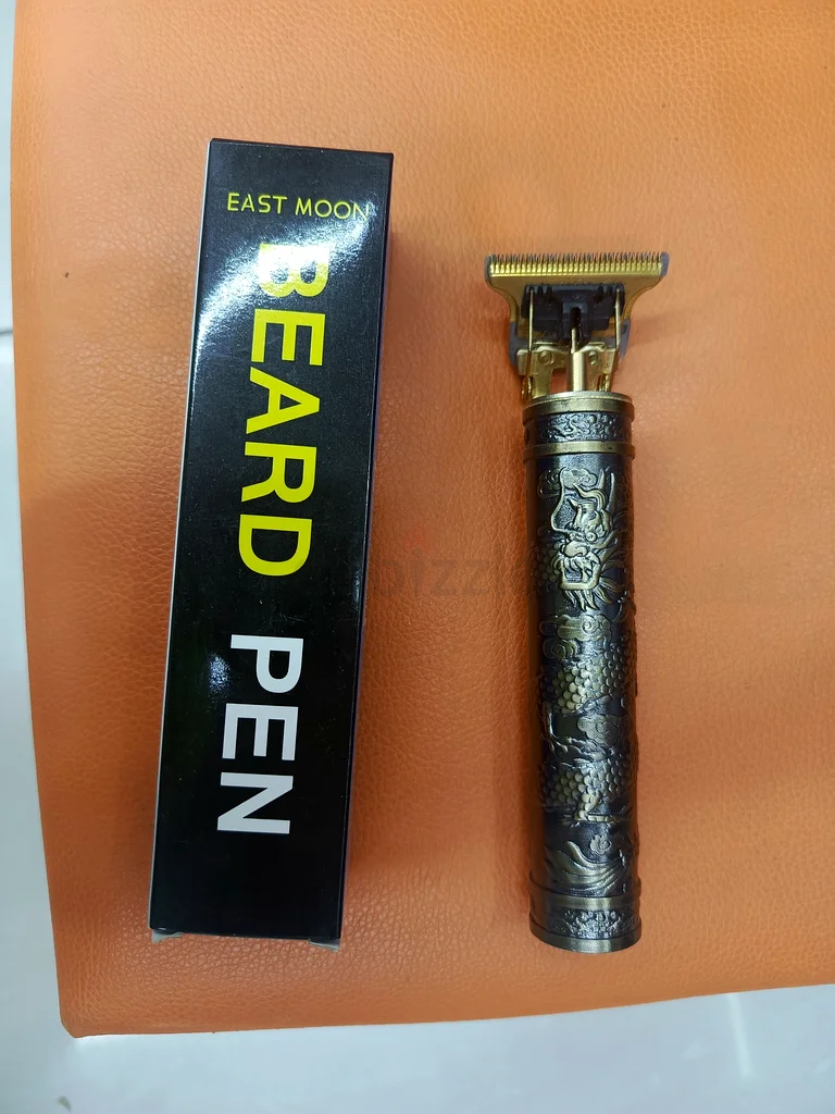 Stylish East Moon Beard Pen - Flawless Condition!63242682312578110