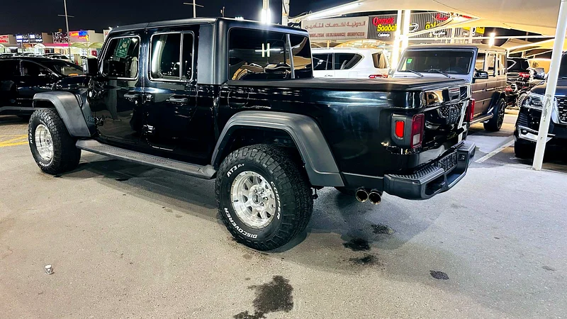 JEEP WRANGLER GLAIATOR 2020 GCC VERY CLEAN CAR NO ACCIDENT63173847071105114