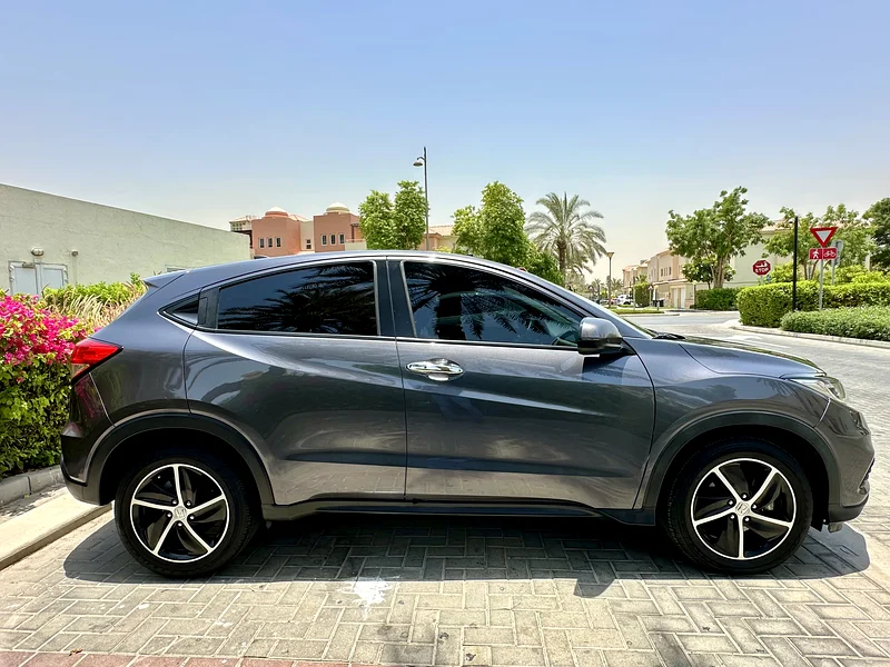 صيف 790/- درهم تقسيط 2021 هوندا HR-V 1.8 لتر || مواصفات دول مجلس التعاون الخليجي || سجل صيانة كامل لدى ألفتاييم (هوندا)63173486787970114