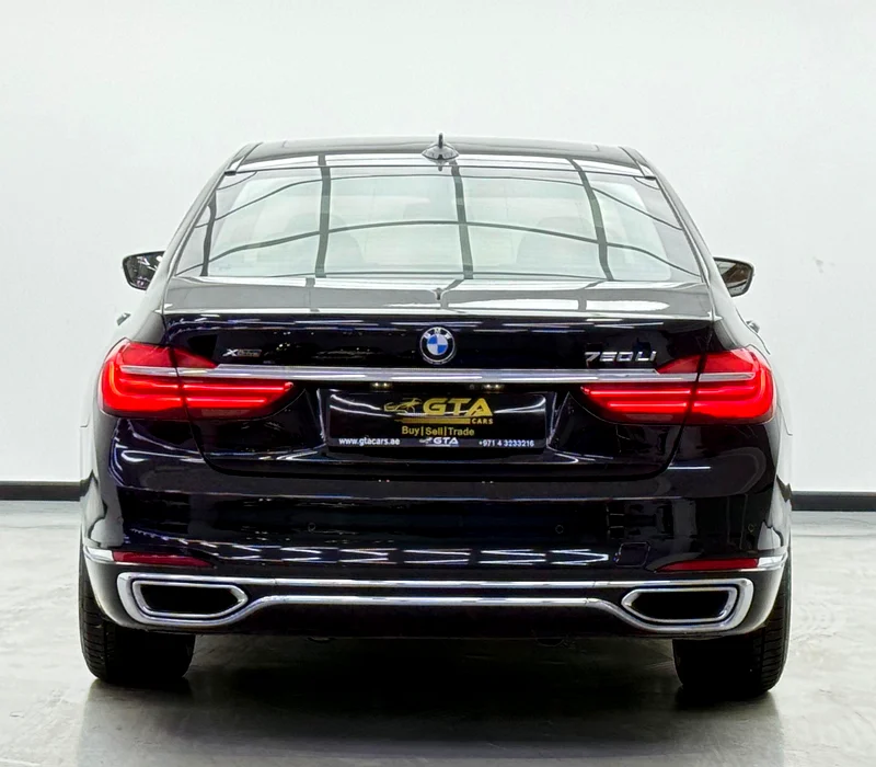 سيارة بي إم دبليو 750 لي xDrive من عام 2017، حزمة صيانة بي إم دبليو لعام 2025، سجل صيانة بي إم دبليو الكامل، حالة ممتازة، لدول مجلس التعاون الخليجي63160159591811114