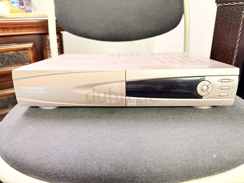 Digital Cable TV Box in Great Condition63261827399681111