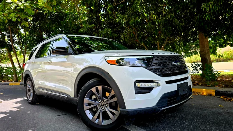 FORD EXPLORER 202263149117771778114
