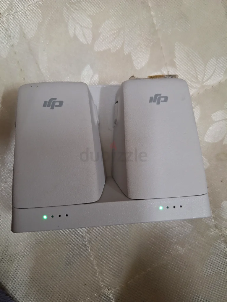 DJI Battery Charger Set for Drone Enthusiasts!63233642174978111