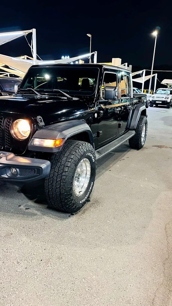 JEEP WRANGLER GLAIATOR 2020 GCC VERY CLEAN CAR NO ACCIDENT63173847071105113
