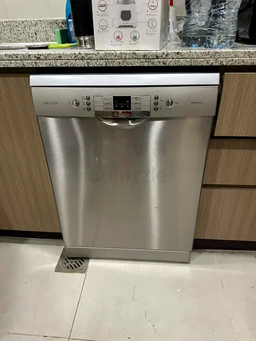 Bosch Exclusive Model 3 Racks Dishwasher