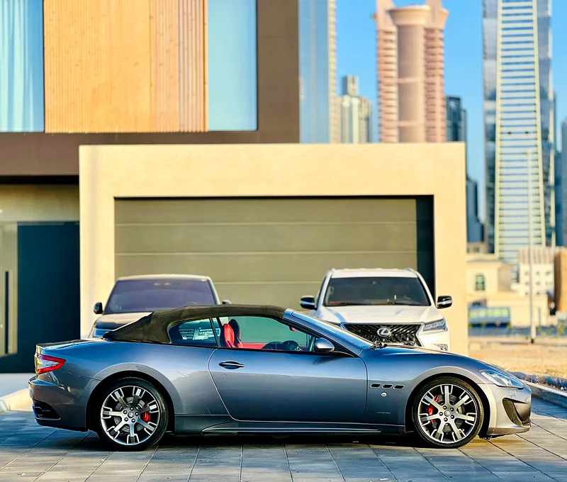 Maserati GranCabrio 4.7 V8 GCC 201563178403598339112