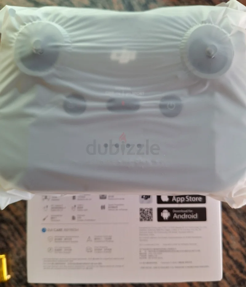 Explore the Skies with the DJI Drone Controller!632346123653141121