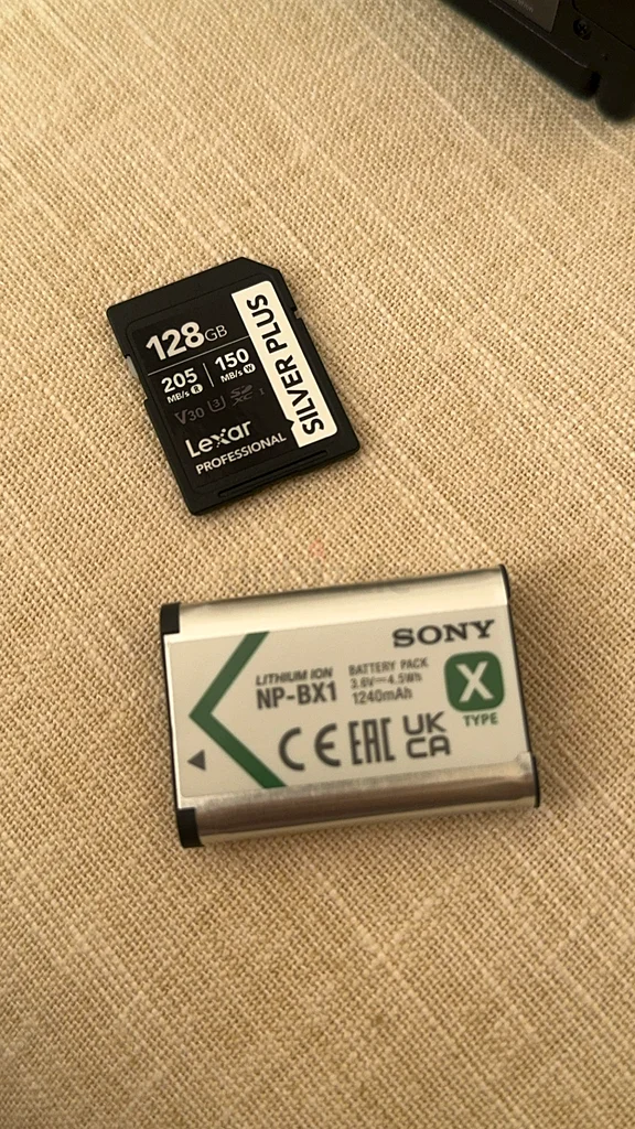 Sony digital camera63240633790339112