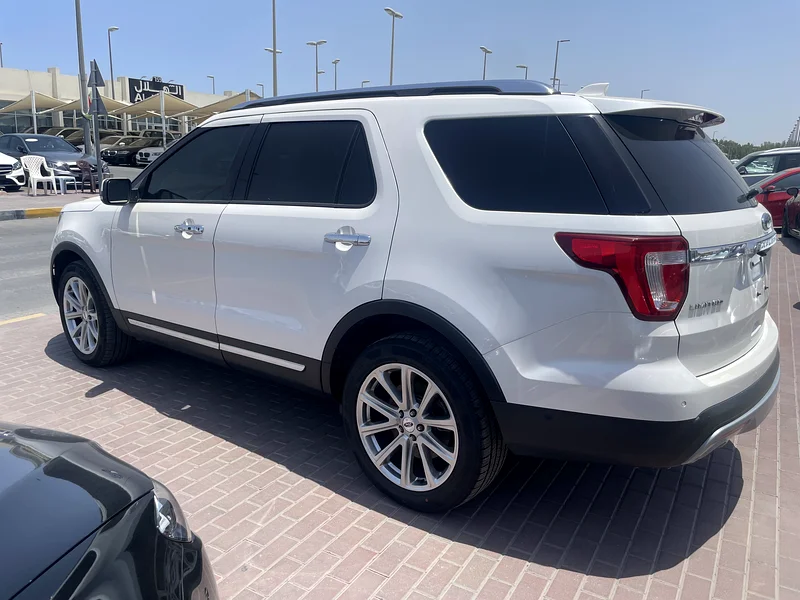 Ford Explorer Full Option imported from Korea, very clean, no accidents63399890113283113