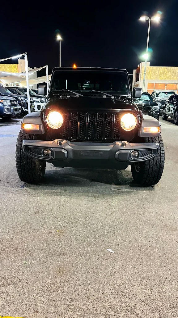JEEP WRANGLER GLAIATOR 2020 GCC VERY CLEAN CAR NO ACCIDENT63173847071105111