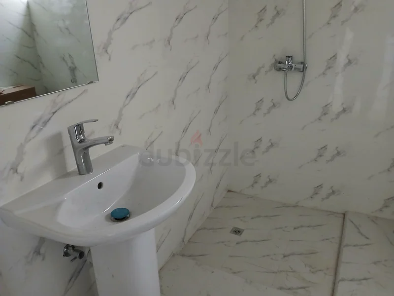 غرفة نوم رئيسية متوفرة على شارع دمشق63796158835841113