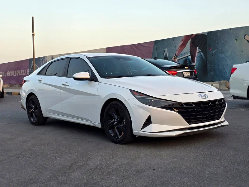 Hyundai Elantra 2022, American specifications, customs papers in good condition63136481771139112