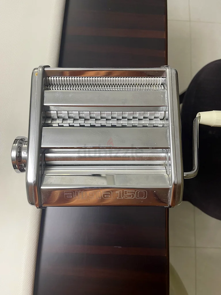 ماركاتو أمبيا 150 ماكينة صنع المعكرونة63215872552961112