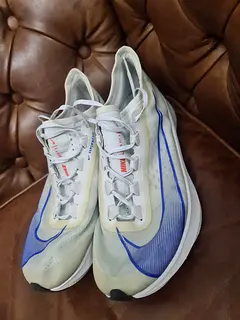 Nike zoom fly 3...very good condition size 44 eu | dubizzle