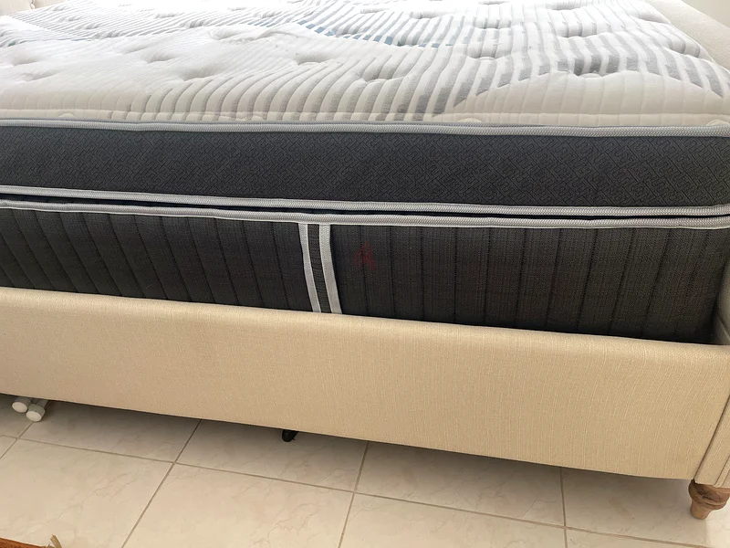 سرير بحجم كينج63179867720194113