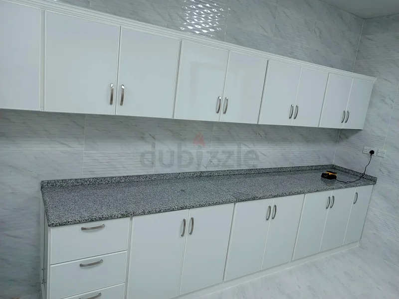 Stylish and Spacious Kitchen Cabinet63210888593283112