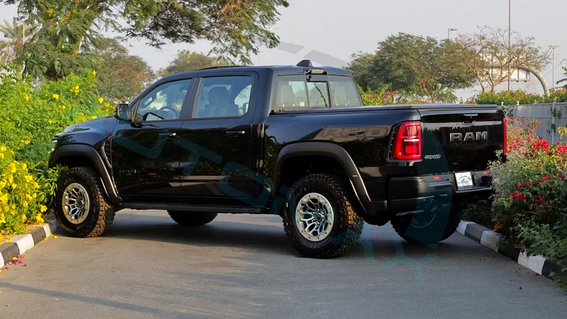 (For Export Only) 2025 RAM 1500 RHO HURRICANE H.O 3.0TT GCC Brand New63223816199553114