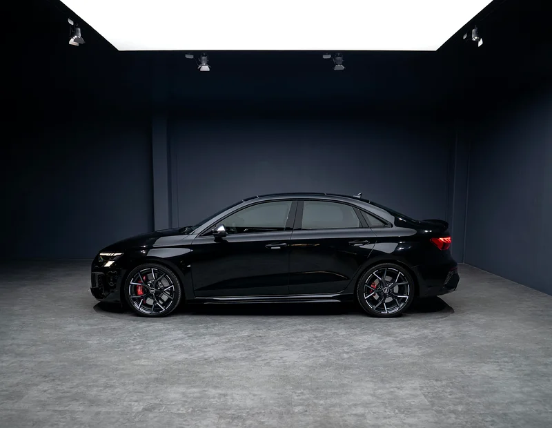 SUMMER PRIVÉ OFFER • 4,895x60 • 0% DP • 2022 Audi RS3 Quattro Saloon • Audi Warranty + Service • GCC63225312222594111