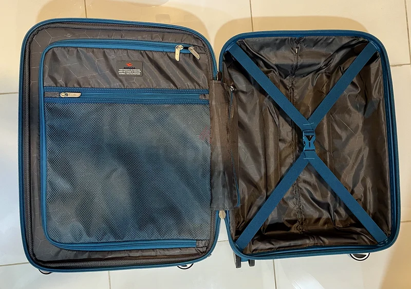 Sonada - Stylish Carry-On Luggage63234617429761111