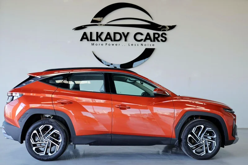 HYUNDAI TUCSON 1.6 TURBO MODEL 2025 GCC PANORAMIC SUNROOF63172654582659111
