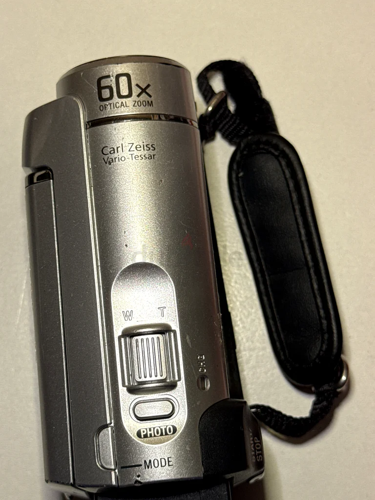 سوني DCR-SX40 كاميرا Handycam - تعمل مع مشكلة طفيفة في الشاشة63234612707713112