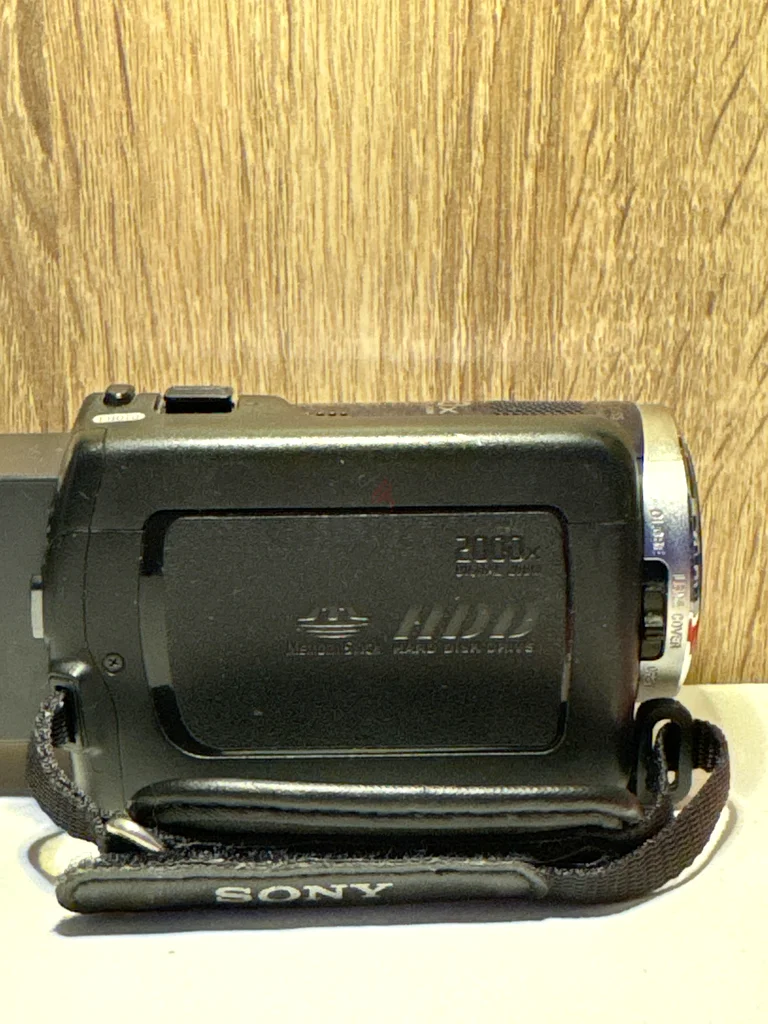 Sony Handycam DCR-SR47 – blue camcorder63234612693505112
