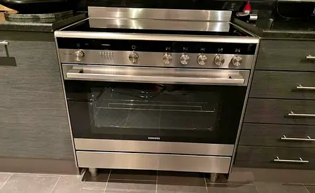 Siemens iQ700  5 Cooking zone Ceramic Electric Cooker 90x60cm