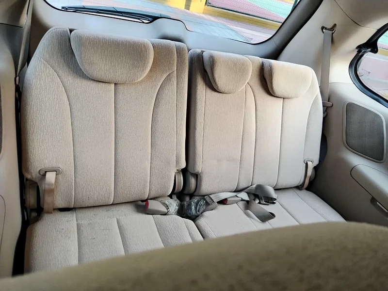 Very clean KIA CARNIVAL 2009 ..GCC..8 SEATER ..GOOD CONDITION...first owner63151841437699113