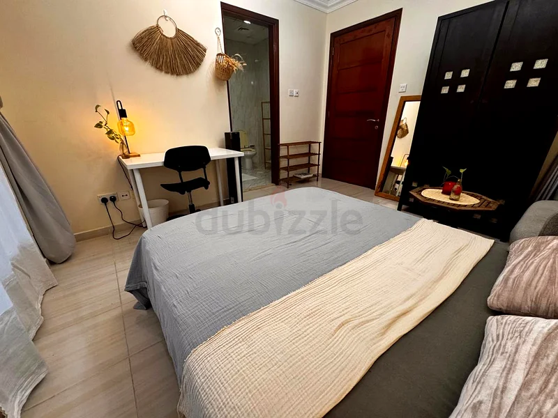 Spacious Room with Private Bathroom63623818558338113