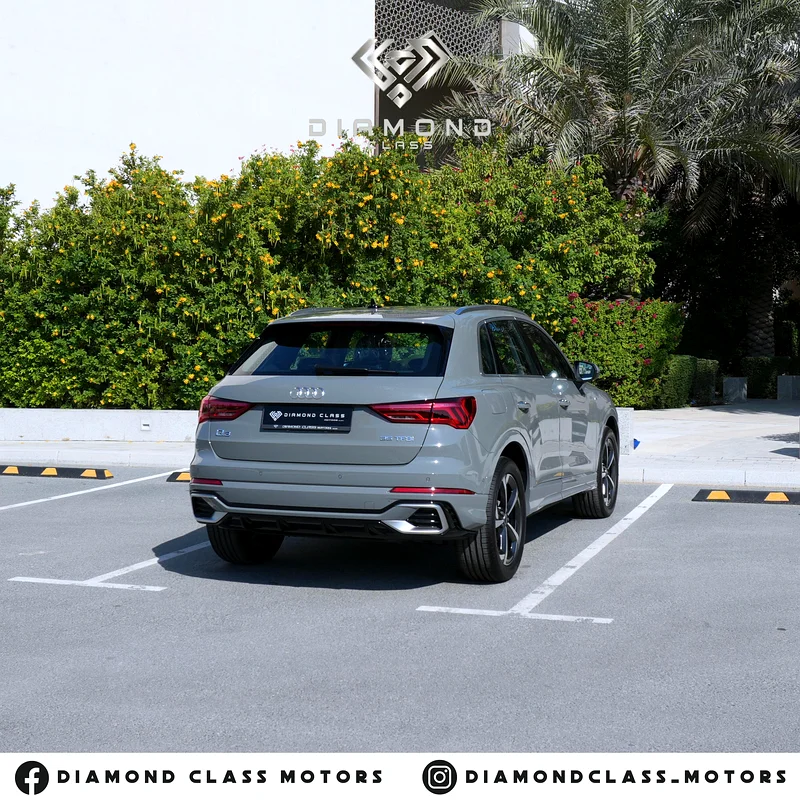 Audi Q3 35 TFSI- F Dynamic63149115834241114