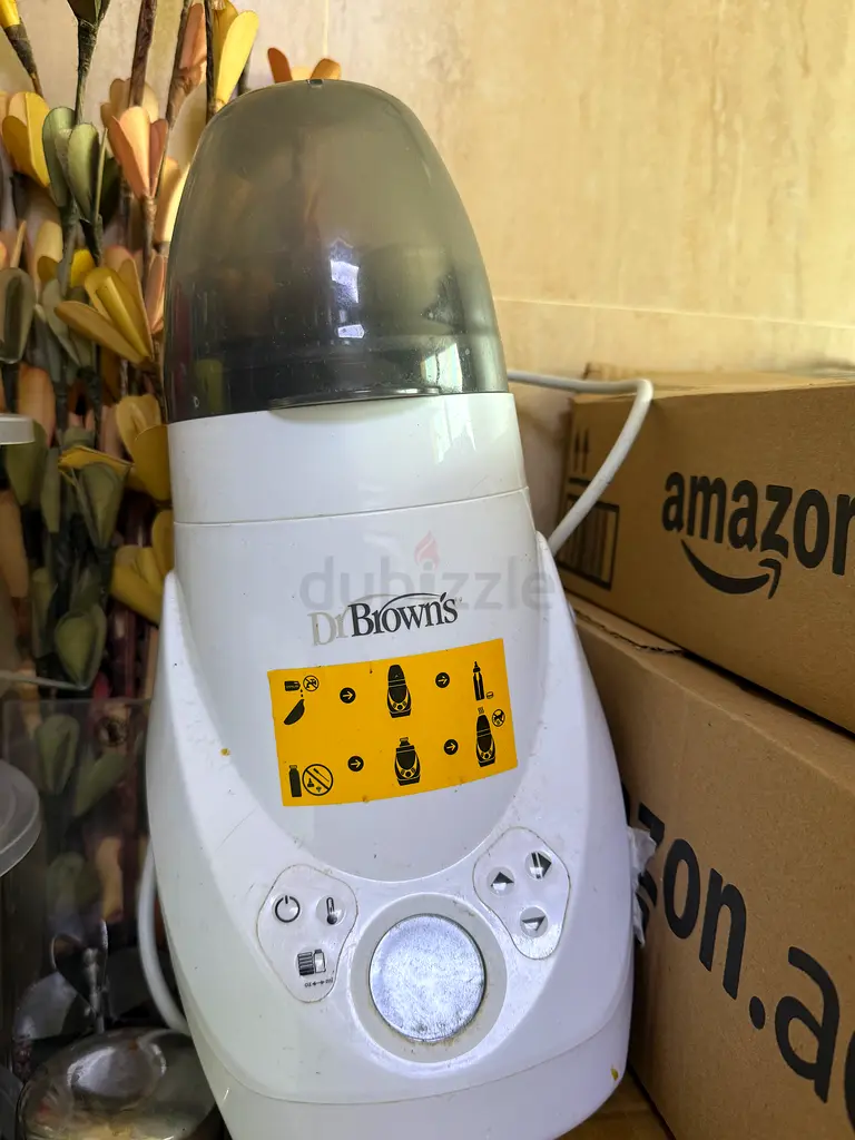 Compact Dr. Browns Bottle Warmer - Perfect for Busy Parents!