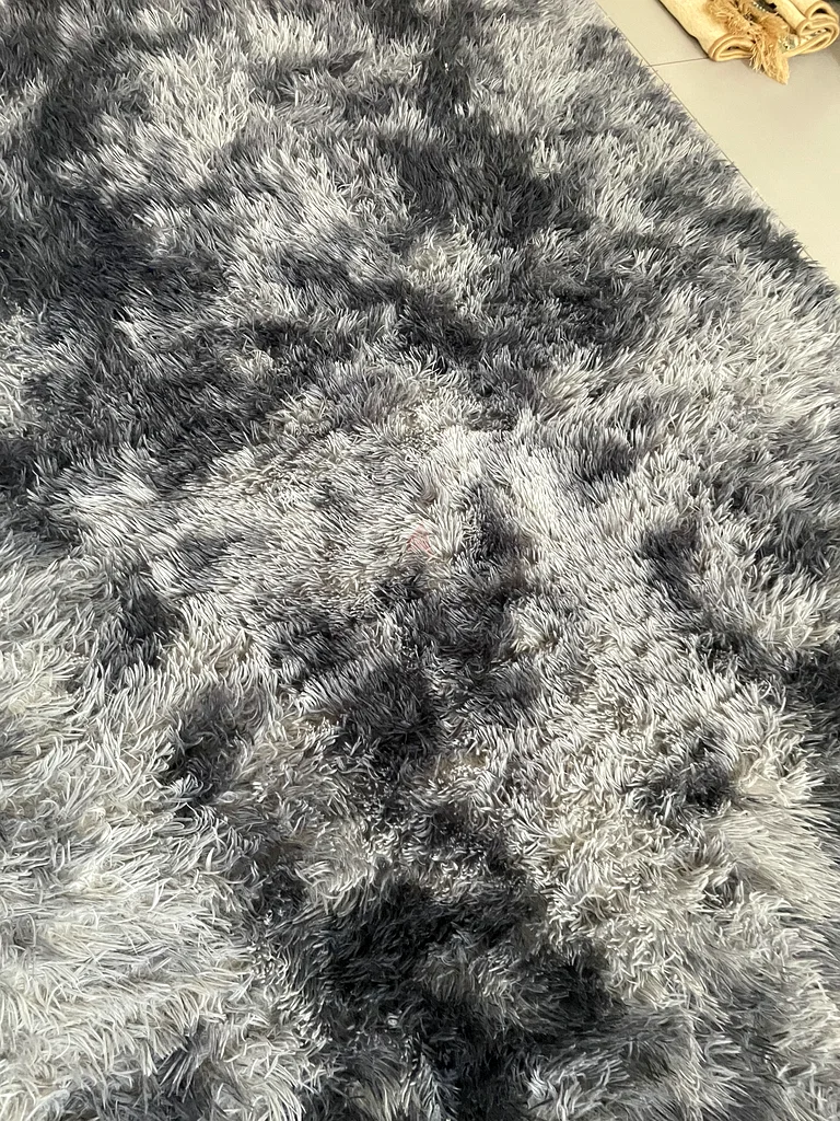 Gray Shaggy and Fluffy Area Rug /Carpet for Cozy Living Spaces63216837042306113