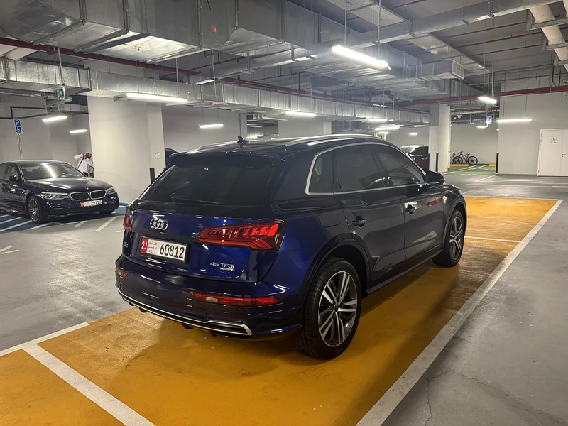 Audi. Q5. 45TFSI. 2020. S Line. 64000 kmUnder Audi Warranty. Zero Accident63149584272002112