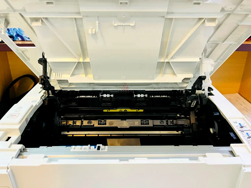 طابعة HP LaserJet Pro M102w - حل طباعة موثوق وفعال!63255539732483112