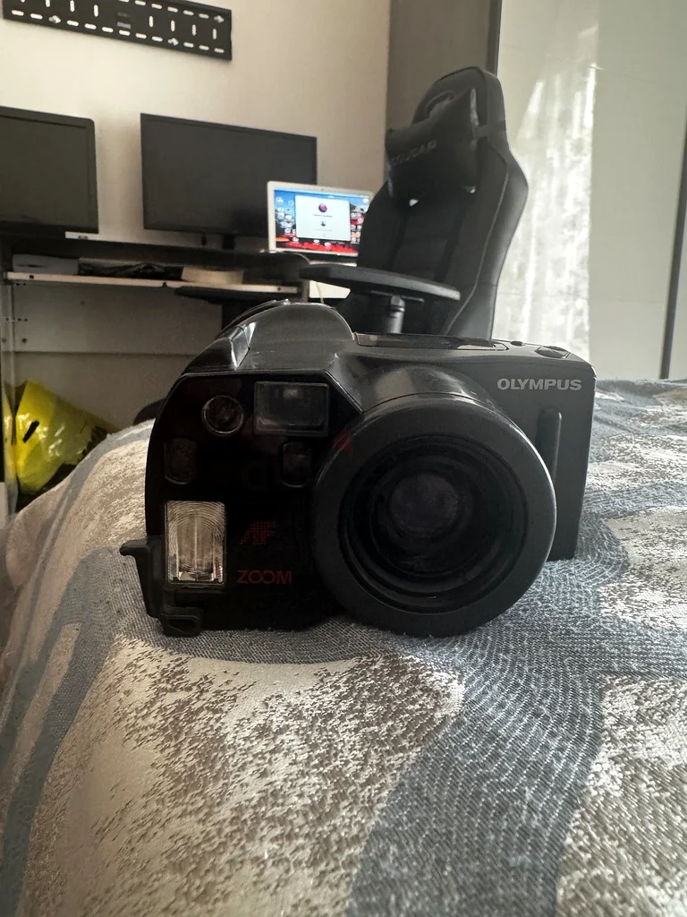 Olympus superzoom camera63202198444673111