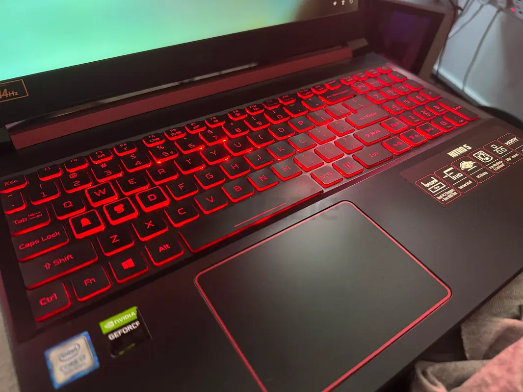Gaming laptop with a wonderful display63255526254851112