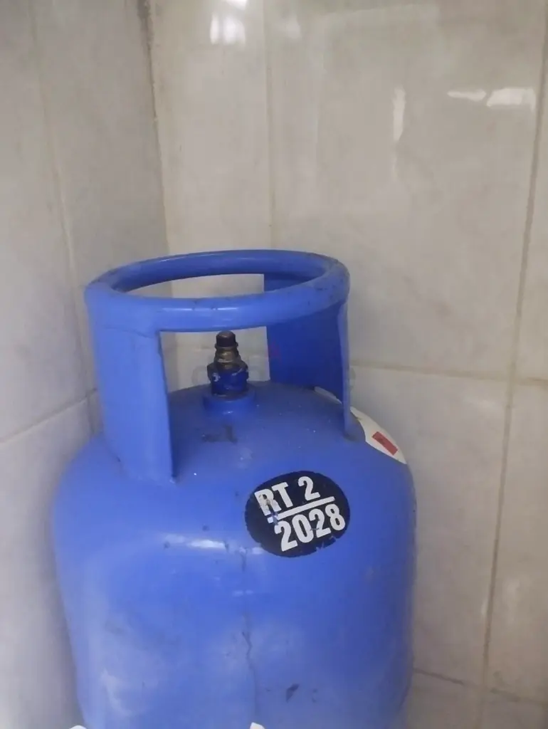 Gas cylinder for sale
